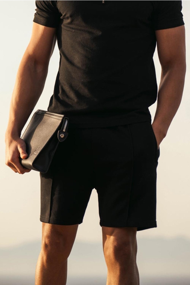 MEN REGULAR SHORTS MM1 HS25 43 900 BLACK